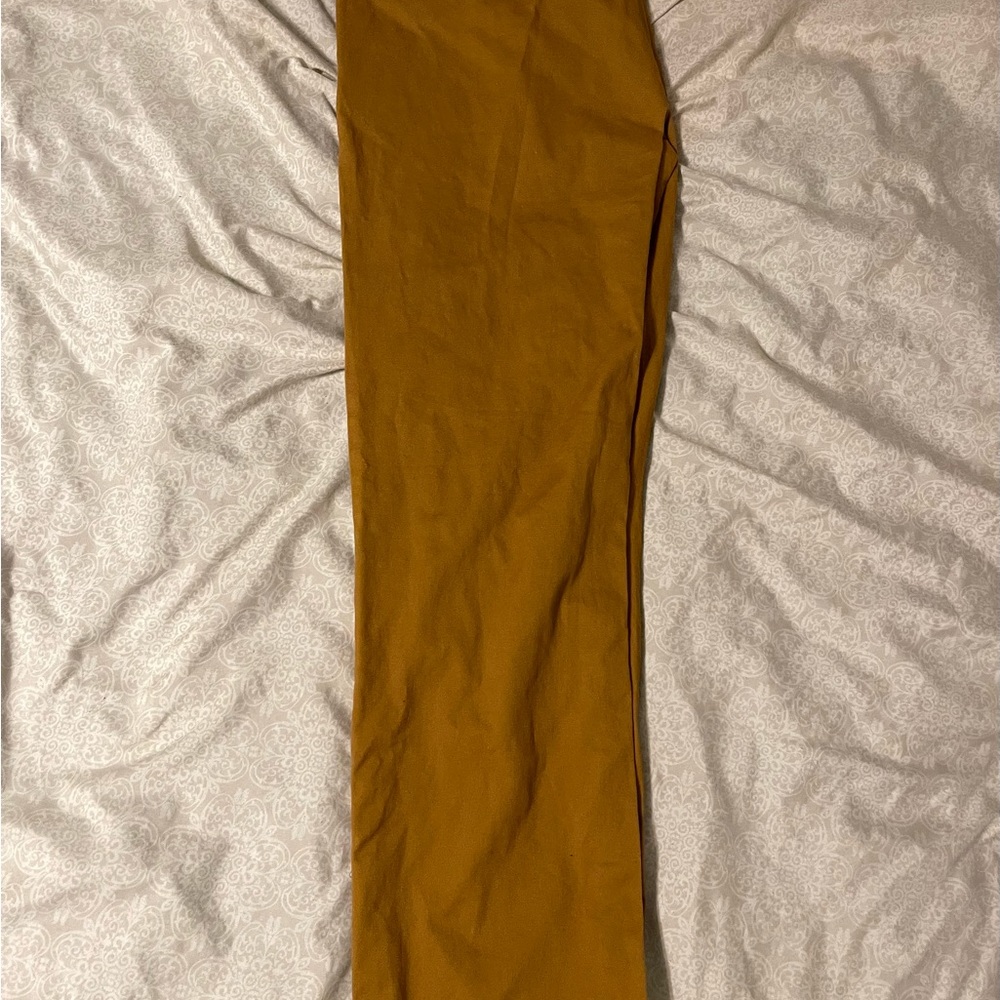 Goodfellow & Co Good Fellow Slim Tech Chino - Men | Color: Beige | Size: 34 in.